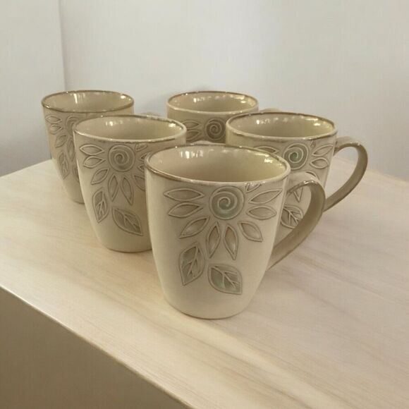 Pfaltzgraff Daisy Chain Flower Coffee Mugs Tea Cups Beige 3 3/4 Set Of 5 - Picture 6 of 6